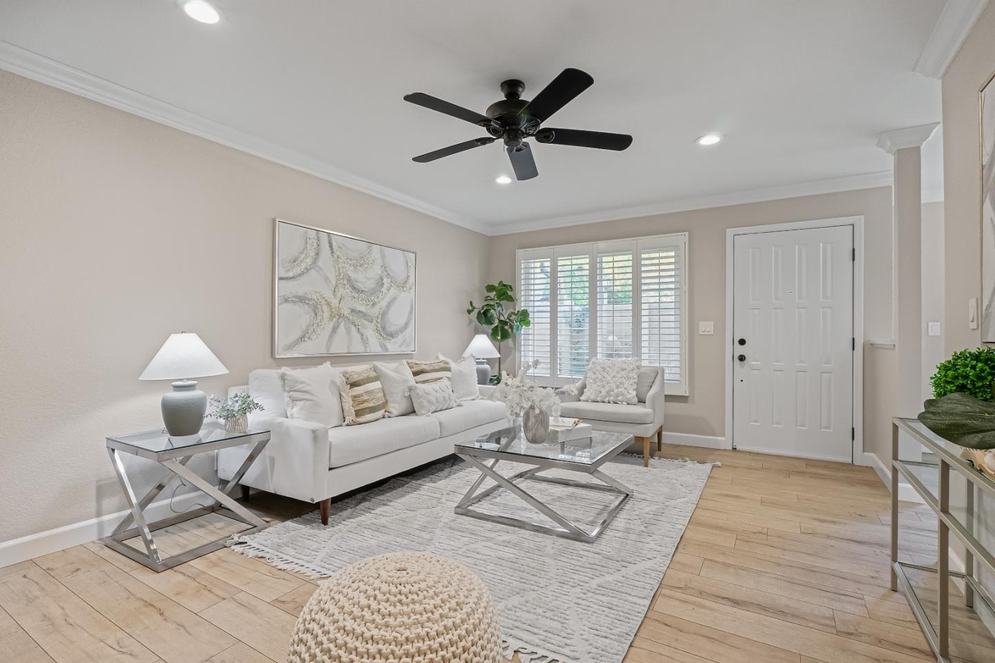 Detail Gallery Image 1 of 1 For 2493 Clear Spring Ct, San Jose,  CA 95133 - 2 Beds | 1/1 Baths