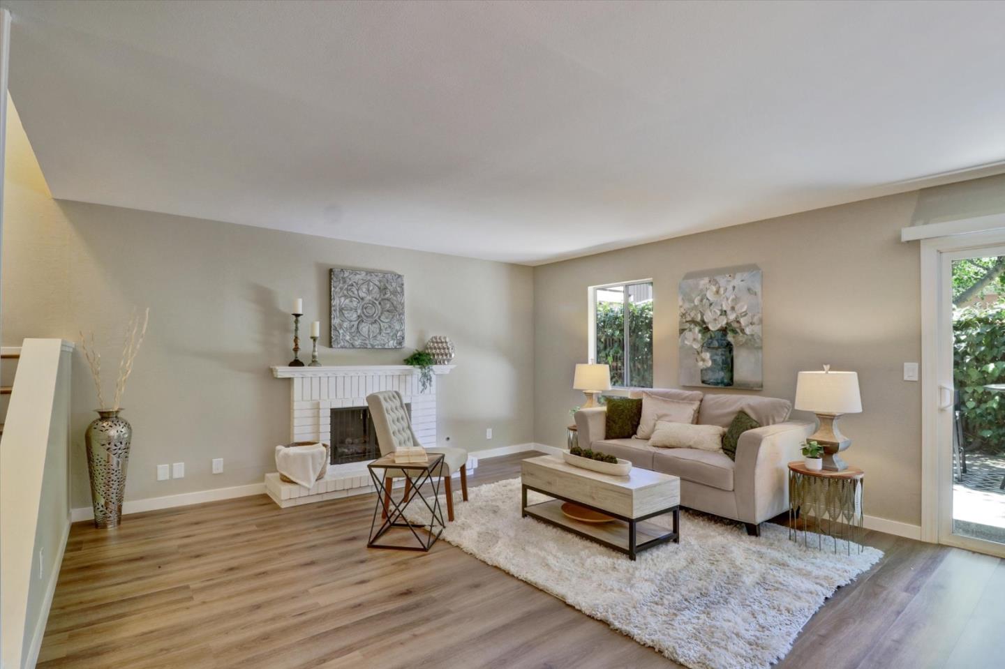 Detail Gallery Image 15 of 55 For 15400 Winchester Blvd #7,  Los Gatos,  CA 95030 - 3 Beds | 2/1 Baths