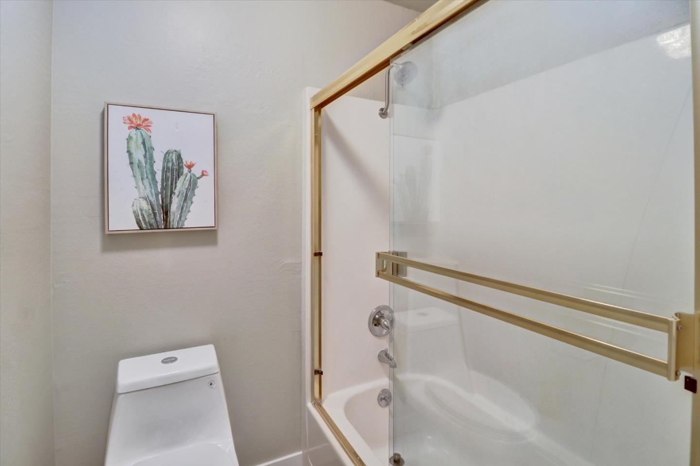 Detail Gallery Image 23 of 55 For 15400 Winchester Blvd #7,  Los Gatos,  CA 95030 - 3 Beds | 2/1 Baths