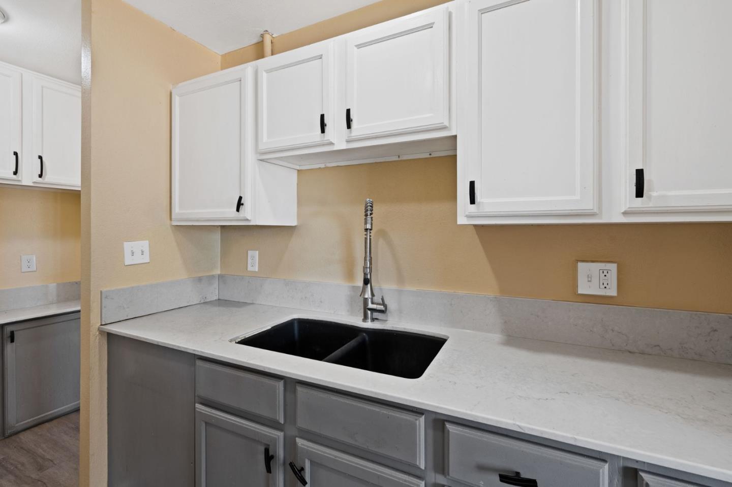 Detail Gallery Image 13 of 38 For 4015 Eureka Ave #0,  Clearlake,  CA 95422 - 3 Beds | 2 Baths