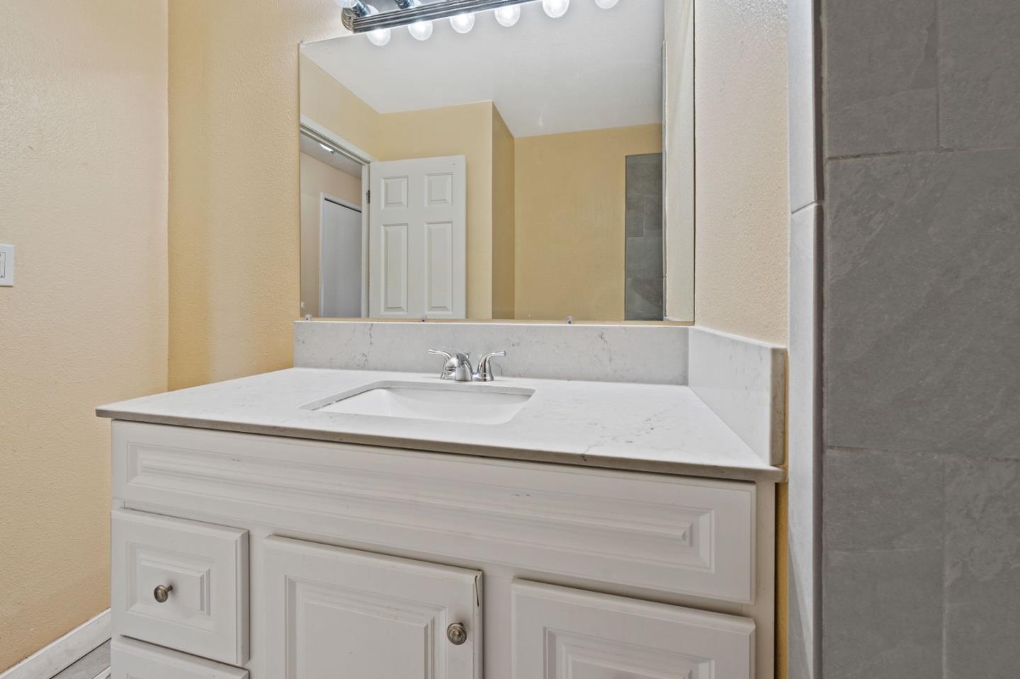 Detail Gallery Image 23 of 38 For 4015 Eureka Ave #0,  Clearlake,  CA 95422 - 3 Beds | 2 Baths