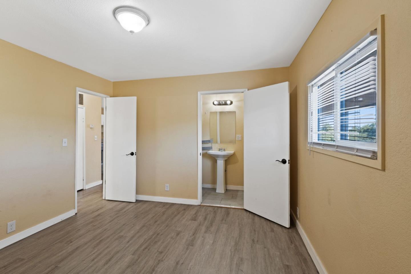 Detail Gallery Image 27 of 38 For 4015 Eureka Ave #0,  Clearlake,  CA 95422 - 3 Beds | 2 Baths