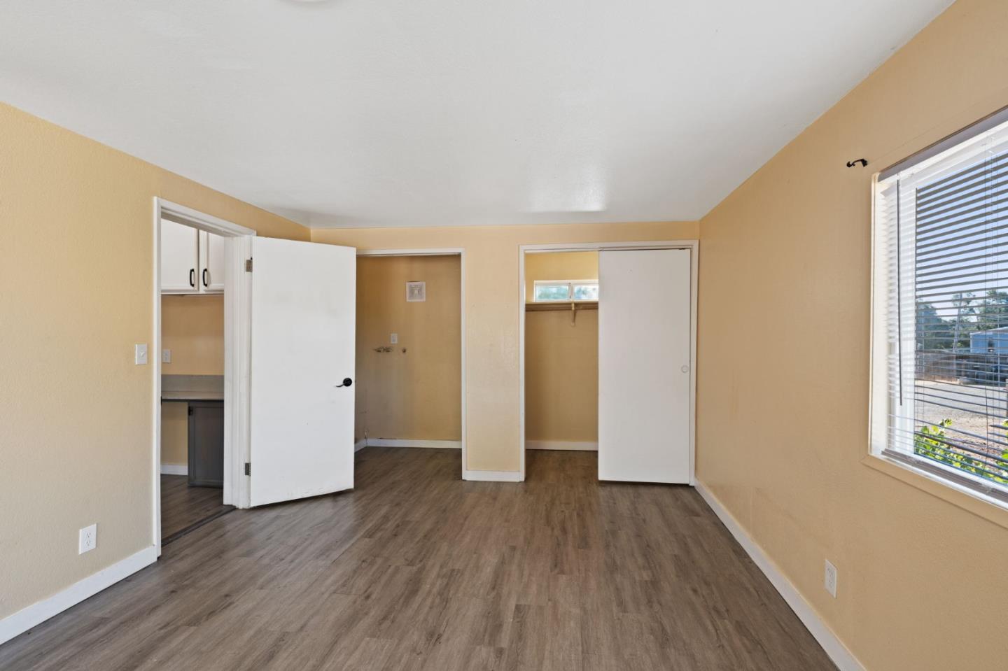 Detail Gallery Image 30 of 38 For 4015 Eureka Ave #0,  Clearlake,  CA 95422 - 3 Beds | 2 Baths