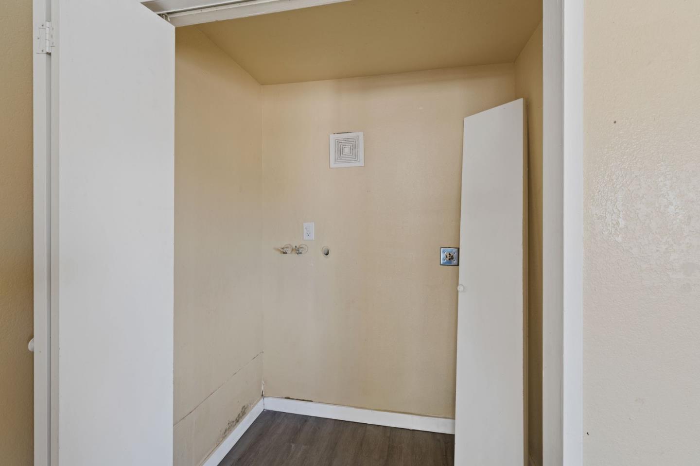 Detail Gallery Image 31 of 38 For 4015 Eureka Ave #0,  Clearlake,  CA 95422 - 3 Beds | 2 Baths