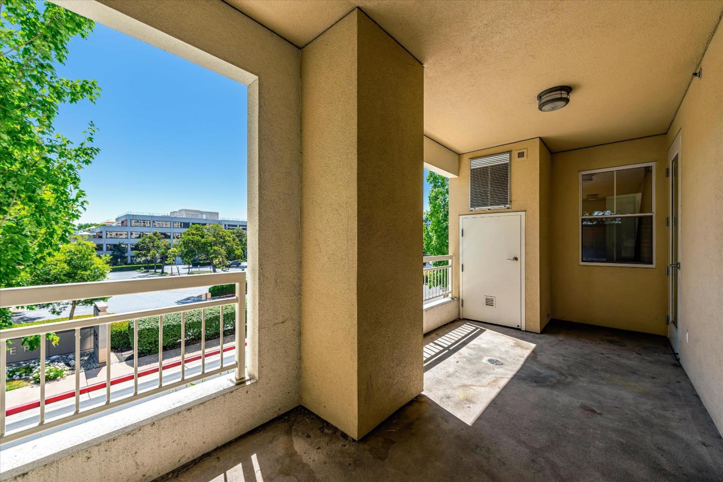 Detail Gallery Image 29 of 74 For 20488 Stevens Creek Blvd #1119,  Cupertino,  CA 95014 - 2 Beds | 2 Baths