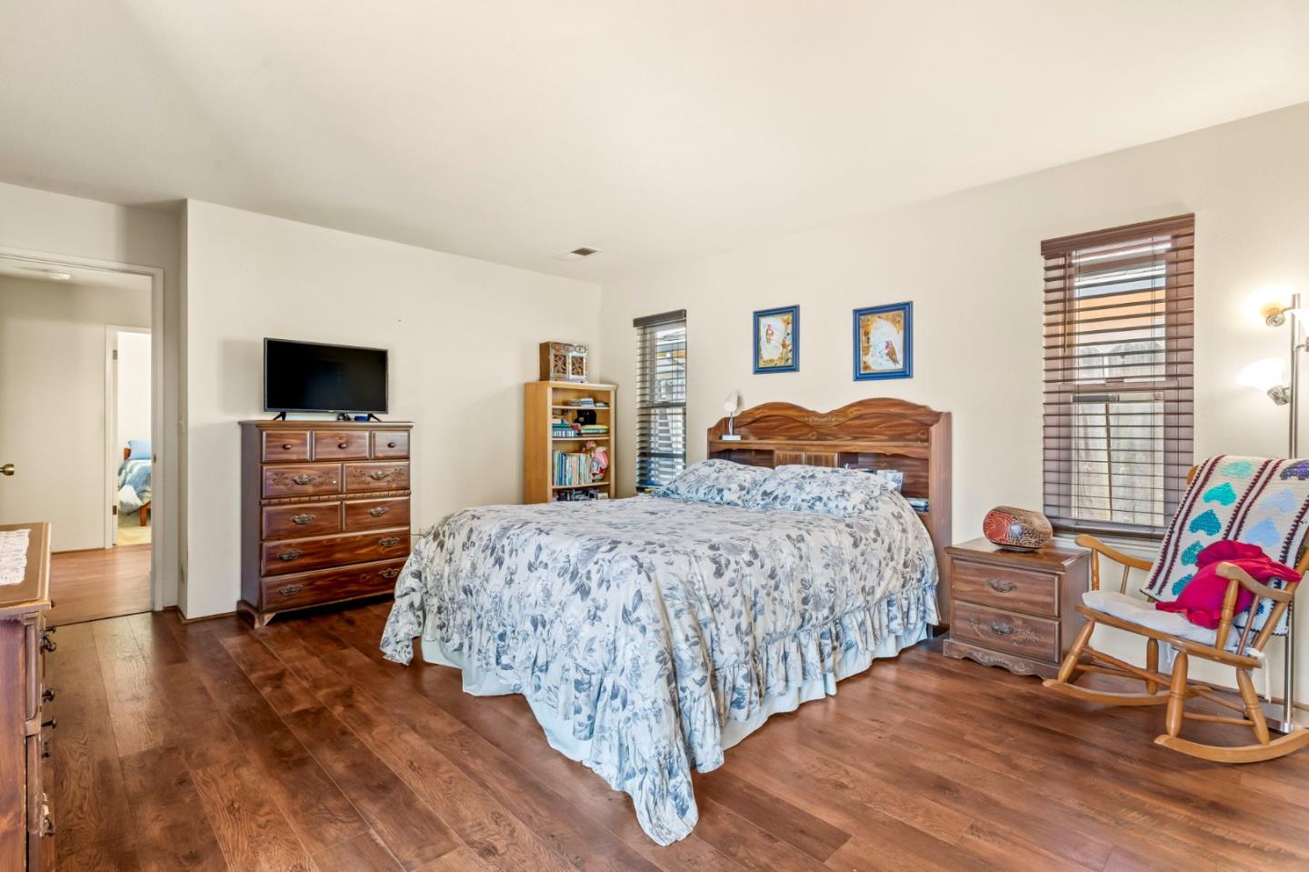 Detail Gallery Image 21 of 37 For 259 Young Cir, Marina,  CA 93933 - 4 Beds | 2 Baths