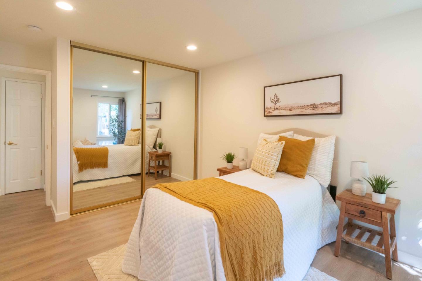 Detail Gallery Image 12 of 22 For 280 Easy St #113,  Mountain View,  CA 94043 - 2 Beds | 1 Baths