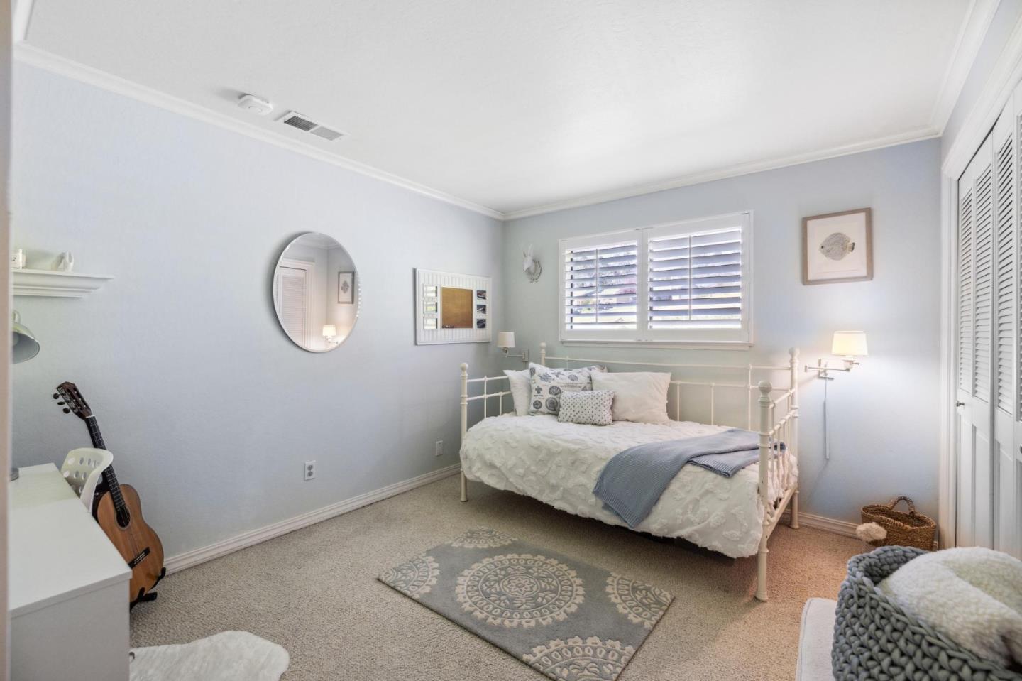 Detail Gallery Image 21 of 33 For 454 El Granada Blvd, El Granada,  CA 94018 - 3 Beds | 2/1 Baths