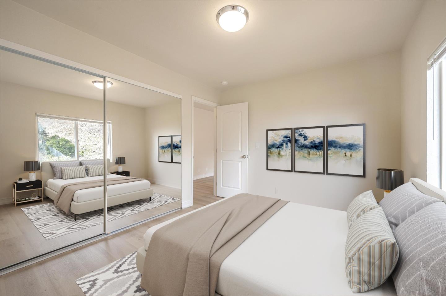 Detail Gallery Image 10 of 72 For 1032 Innes Ave, San Francisco,  CA 94124 - 4 Beds | 2 Baths