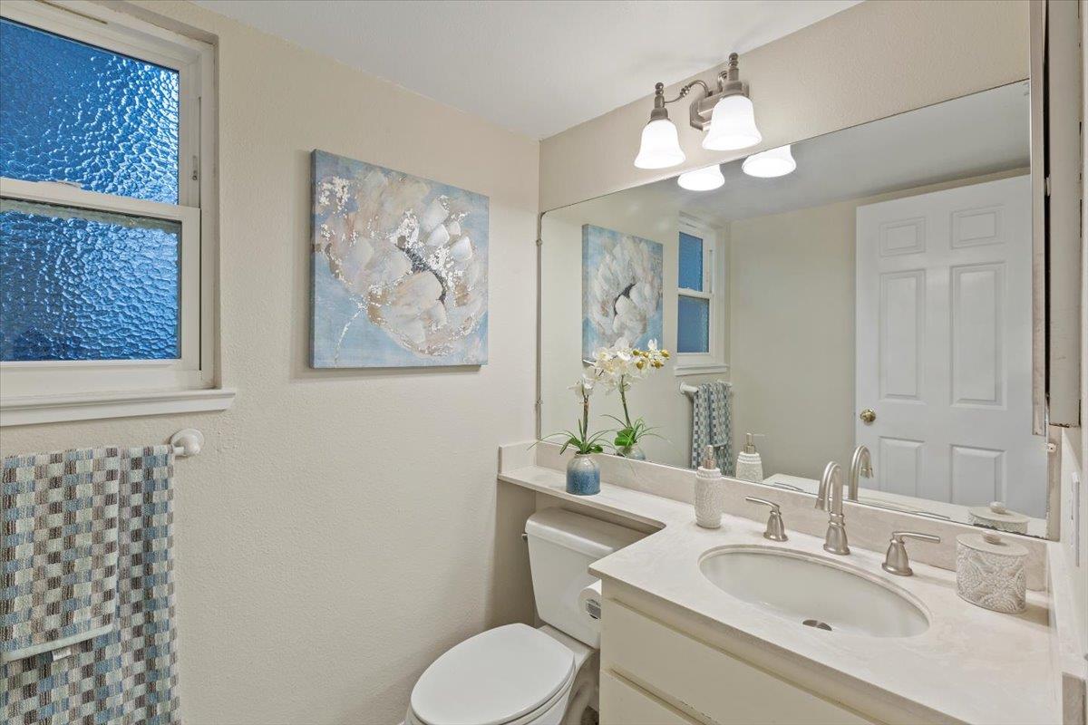 Detail Gallery Image 19 of 31 For 1584 Dorcey Ln, San Jose,  CA 95120 - 4 Beds | 2/1 Baths