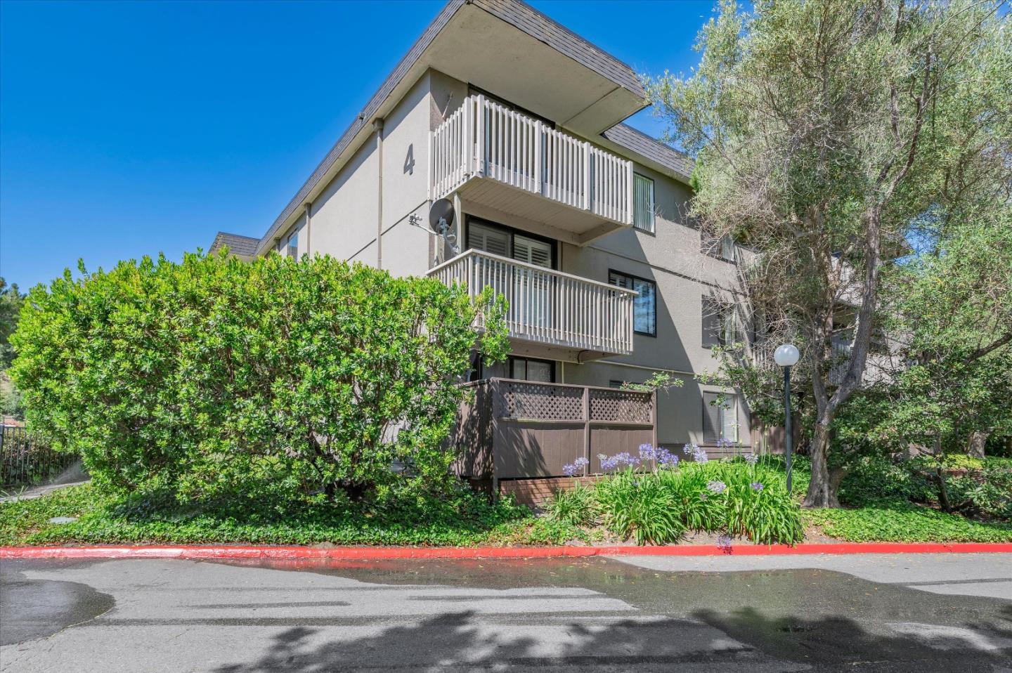 Detail Gallery Image 42 of 52 For 4112 Shelter Creek Ln, San Bruno,  CA 94066 - 2 Beds | 2 Baths