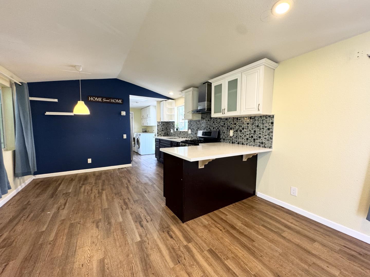 Detail Gallery Image 6 of 15 For 1850 Evans Ln #47,  San Jose,  CA 95125 - 2 Beds | 1 Baths