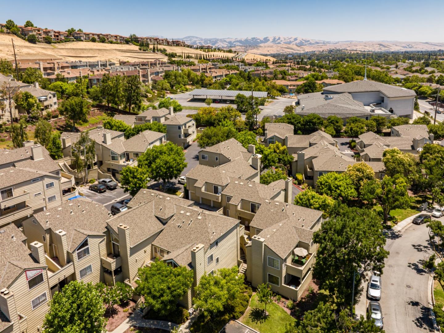 Detail Gallery Image 20 of 20 For 3174 Heather Ridge Dr, San Jose,  CA 95136 - 3 Beds | 2 Baths