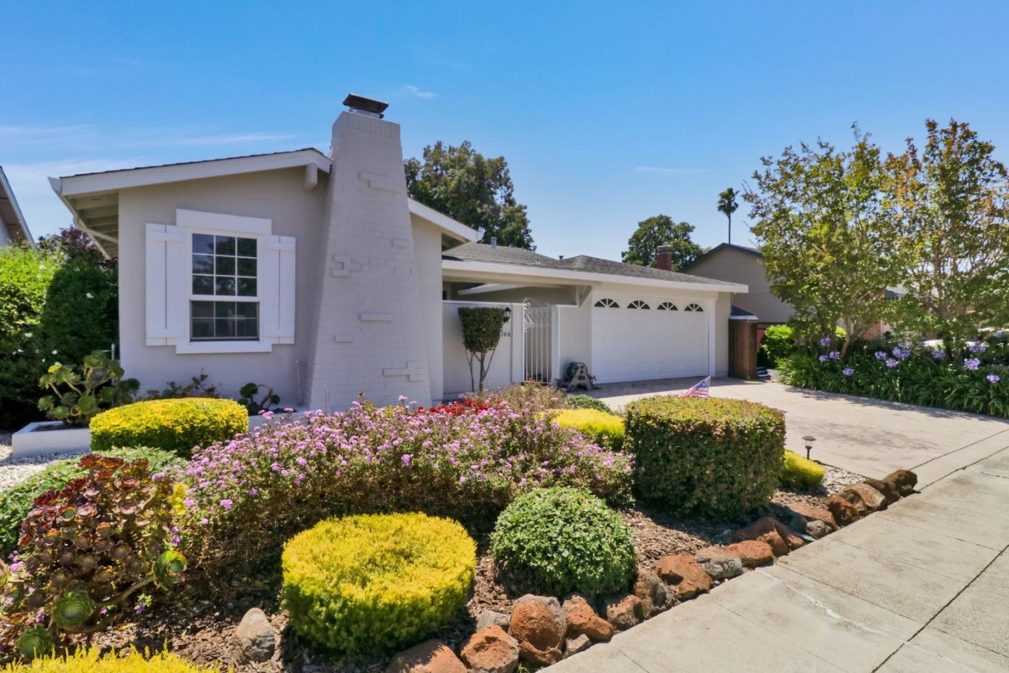 This charming single-story home 1810 sq ft, 4 bedrooms and 2 bath is in a wonderful quiet Foster City neighborhood. It is surrounded by well-maintained properties, nearby parks, and walking distance to elementary and middle schools, markets, restaurants, and shopping center.  You will be greeted by the low maintenance front and back yard that displays a variety of lush plants and flowers which create a welcoming and picturesque feeling. The kitchen and living room boast of natural light with open skylights, creating a warm and inviting atmosphere. The family room is designed on the other side of the house, which provides separate entertainment area. The master bedroom has walk in closet.  Dont miss this opportunity to make this home your own!