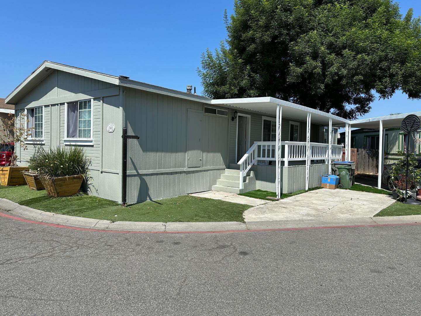 Detail Gallery Image 1 of 1 For 780 Spindrift Pl #780,  San Jose,  CA 95134 - 3 Beds | 2 Baths