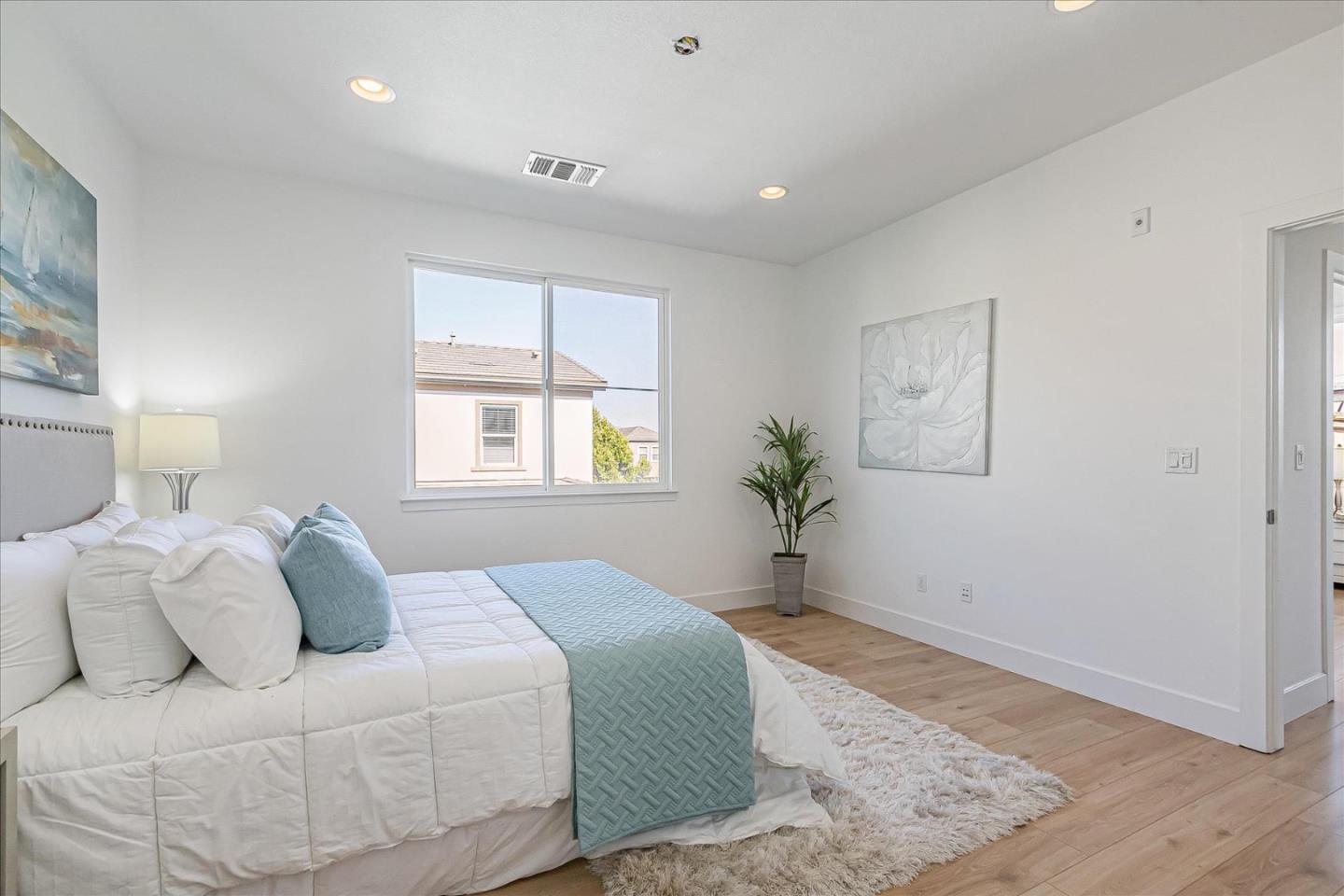 Detail Gallery Image 20 of 47 For 365 Odyssey Ln, Milpitas,  CA 95035 - 2 Beds | 2/1 Baths