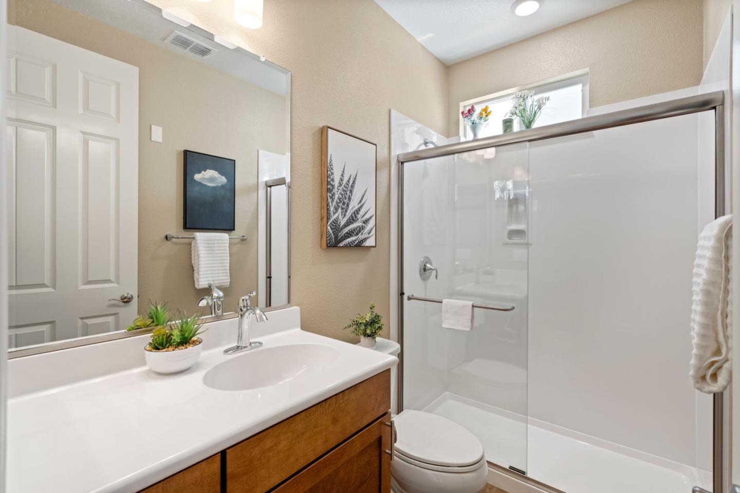 Detail Gallery Image 16 of 40 For 632 Barcelona Loop, Milpitas,  CA 95035 - 3 Beds | 3/1 Baths