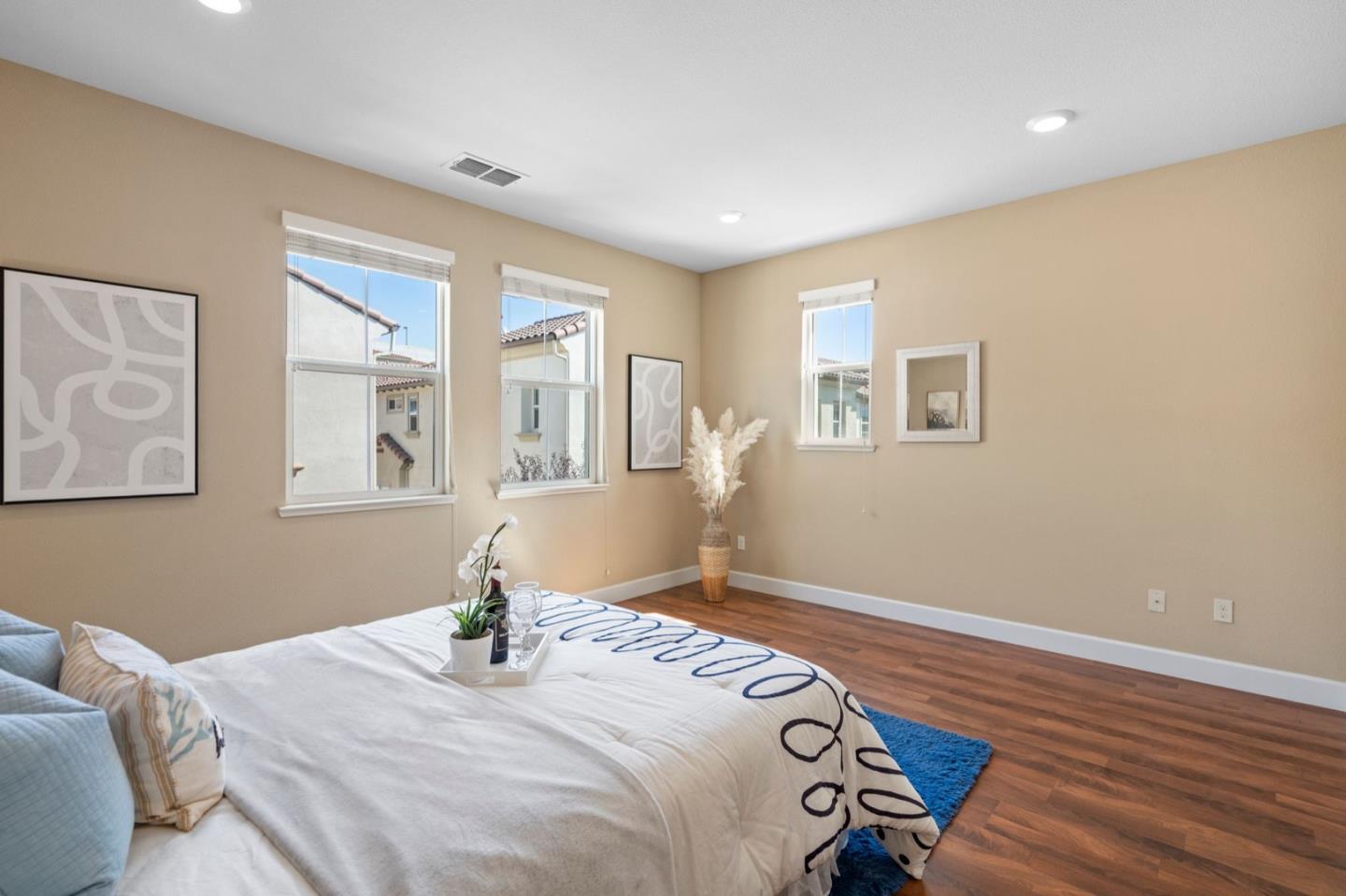 Detail Gallery Image 20 of 40 For 632 Barcelona Loop, Milpitas,  CA 95035 - 3 Beds | 3/1 Baths