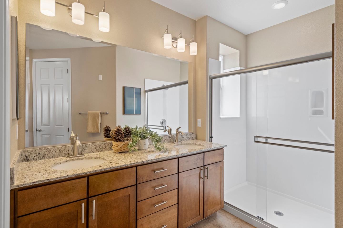 Detail Gallery Image 24 of 40 For 632 Barcelona Loop, Milpitas,  CA 95035 - 3 Beds | 3/1 Baths