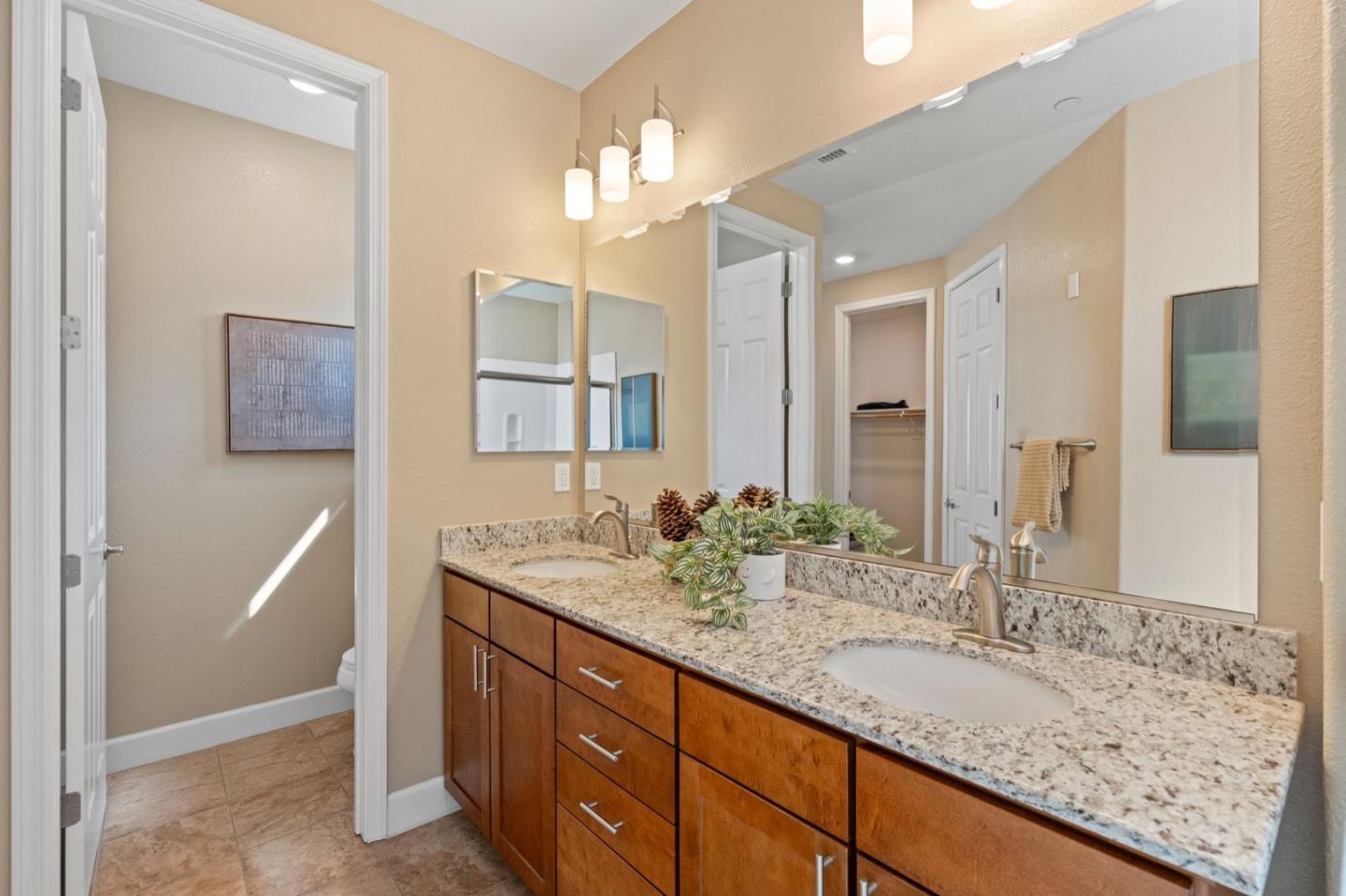 Detail Gallery Image 26 of 40 For 632 Barcelona Loop, Milpitas,  CA 95035 - 3 Beds | 3/1 Baths