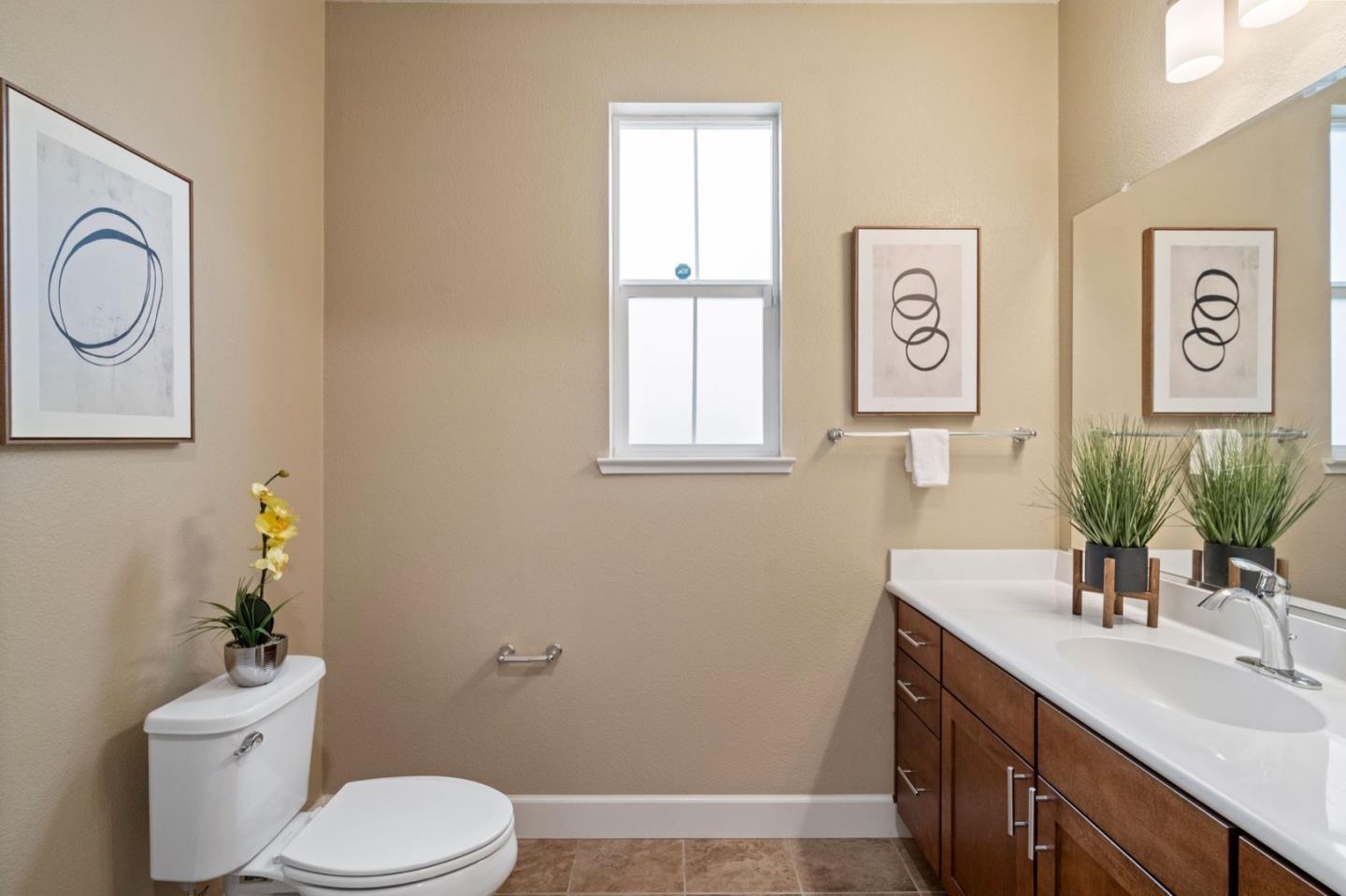 Detail Gallery Image 33 of 40 For 632 Barcelona Loop, Milpitas,  CA 95035 - 3 Beds | 3/1 Baths