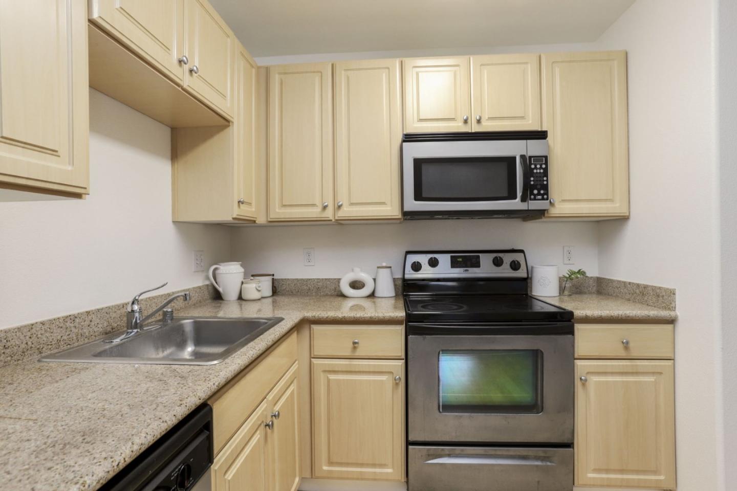 Detail Gallery Image 10 of 26 For 3128 Loma Verde Dr #115,  San Jose,  CA 95117 - 1 Beds | 1 Baths