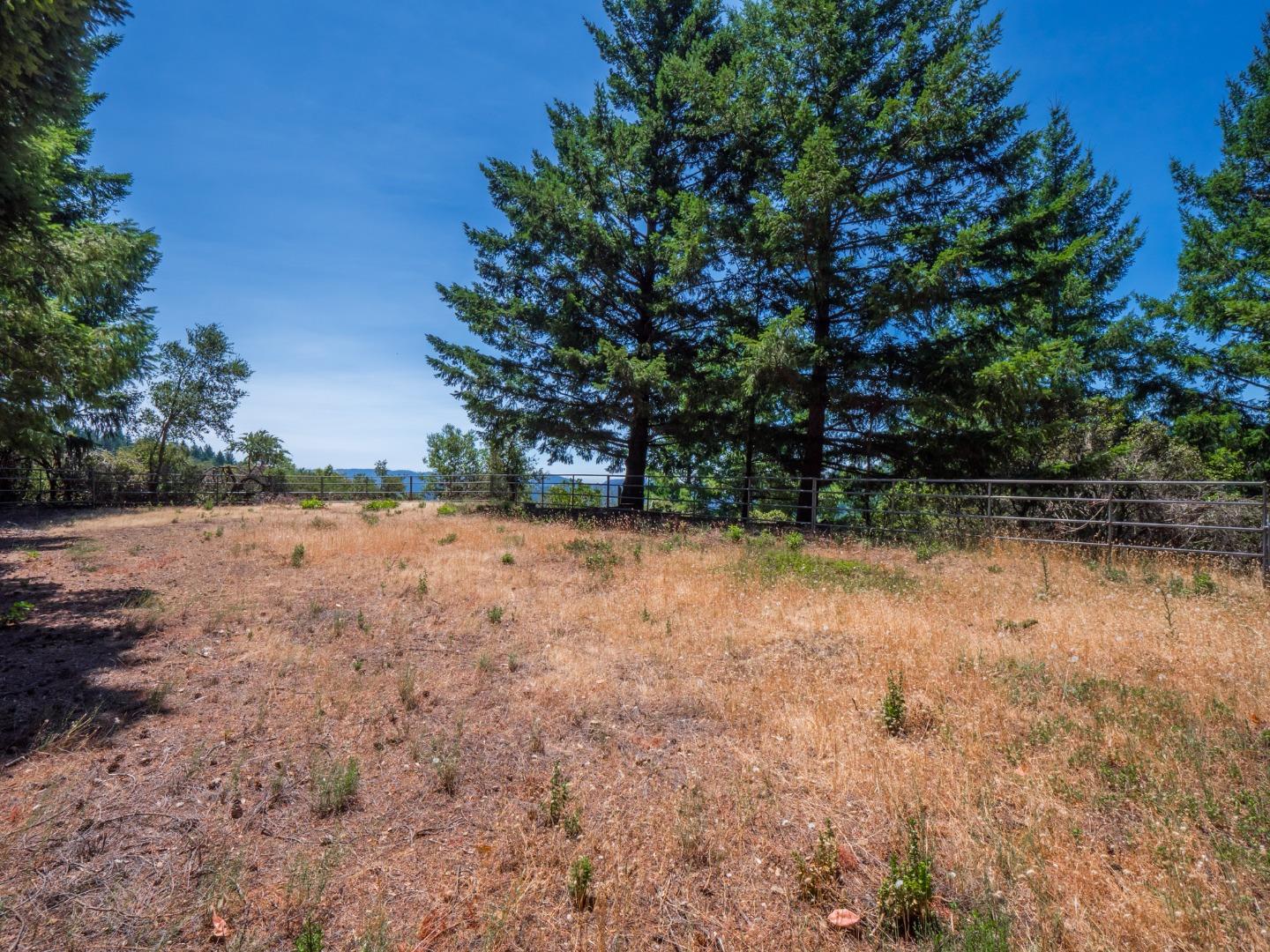 Detail Gallery Image 31 of 48 For 12333 Indian Trail Rd, Los Gatos,  CA 95033 - 4 Beds | 3/1 Baths