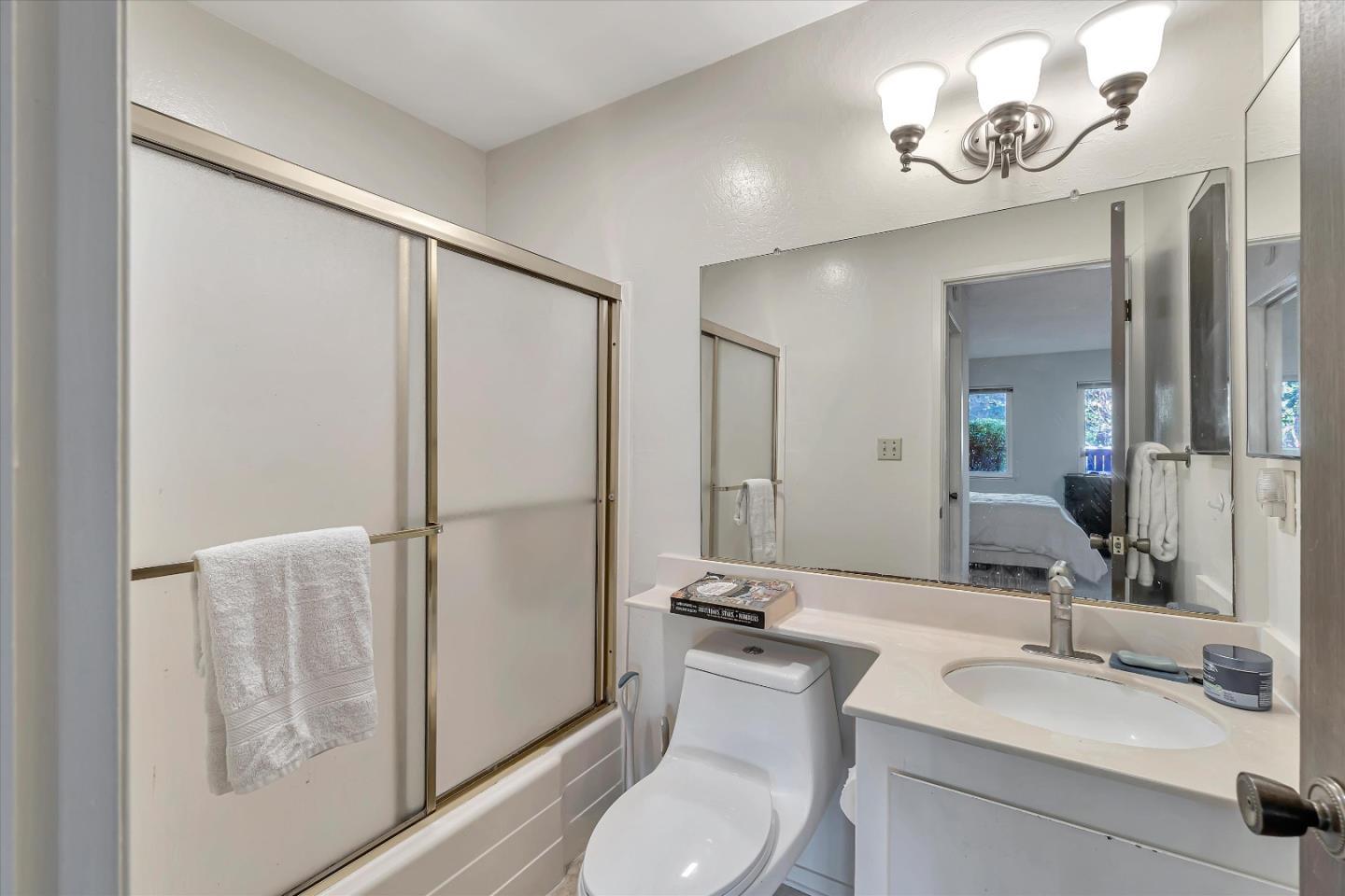 Detail Gallery Image 13 of 19 For 406 Boardwalk Ave #15,  San Bruno,  CA 94066 - 0 Beds | 1 Baths