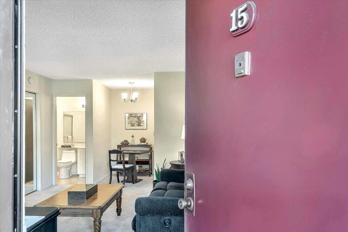 Detail Gallery Image 4 of 19 For 406 Boardwalk Ave #15,  San Bruno,  CA 94066 - 0 Beds | 1 Baths