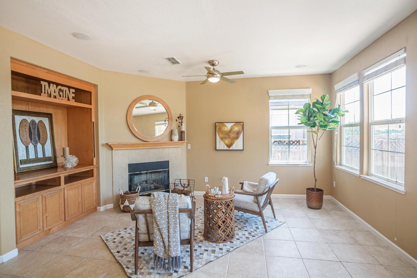 Detail Gallery Image 18 of 54 For 8123 Carlisle Way, Vallejo,  CA 94591 - 4 Beds | 2/1 Baths