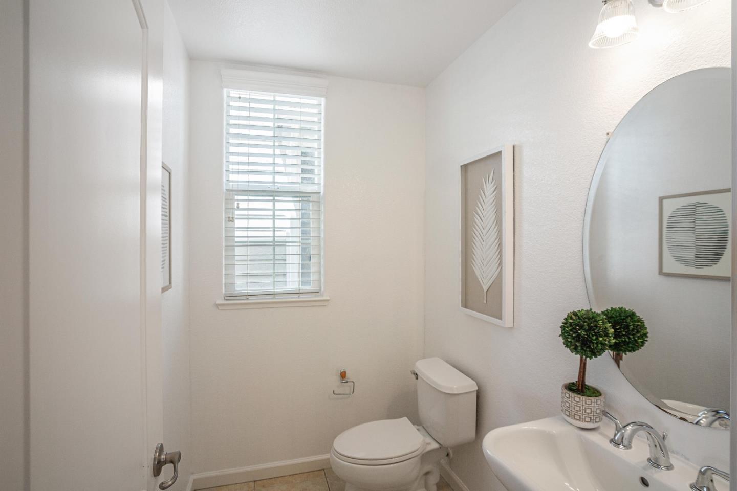 Detail Gallery Image 20 of 54 For 8123 Carlisle Way, Vallejo,  CA 94591 - 4 Beds | 2/1 Baths