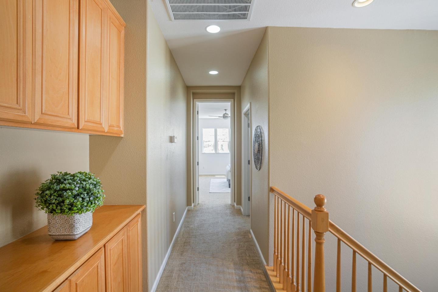 Detail Gallery Image 23 of 54 For 8123 Carlisle Way, Vallejo,  CA 94591 - 4 Beds | 2/1 Baths