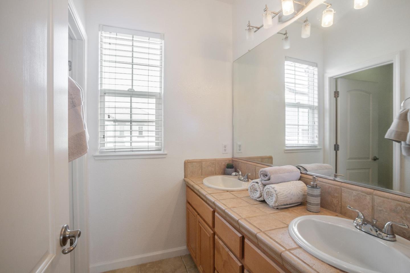 Detail Gallery Image 44 of 54 For 8123 Carlisle Way, Vallejo,  CA 94591 - 4 Beds | 2/1 Baths