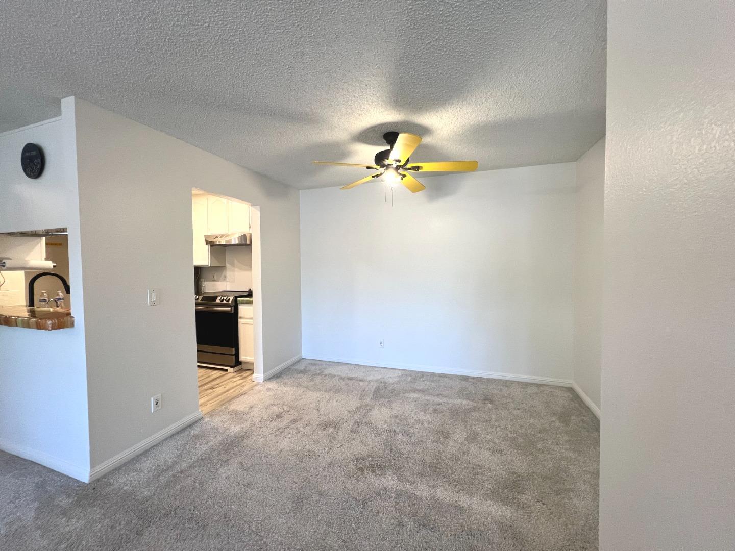 Detail Gallery Image 12 of 31 For 39975 Cedar Blvd #242,  Newark,  CA 94560 - 2 Beds | 2 Baths