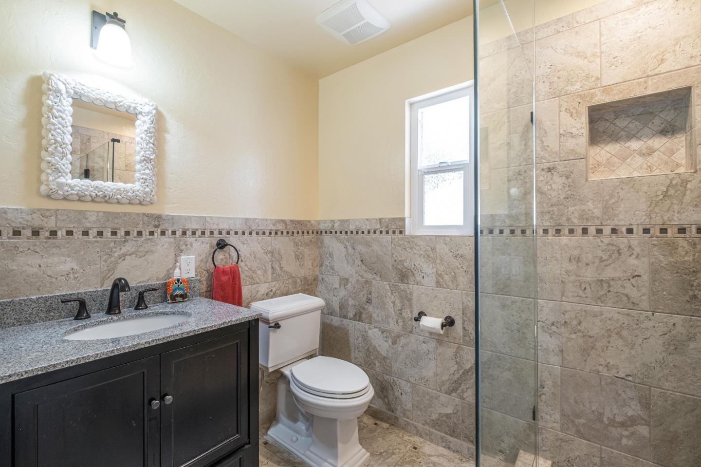 Detail Gallery Image 24 of 56 For 147 Farallon Ct, Aptos,  CA 95003 - 3 Beds | 2/1 Baths