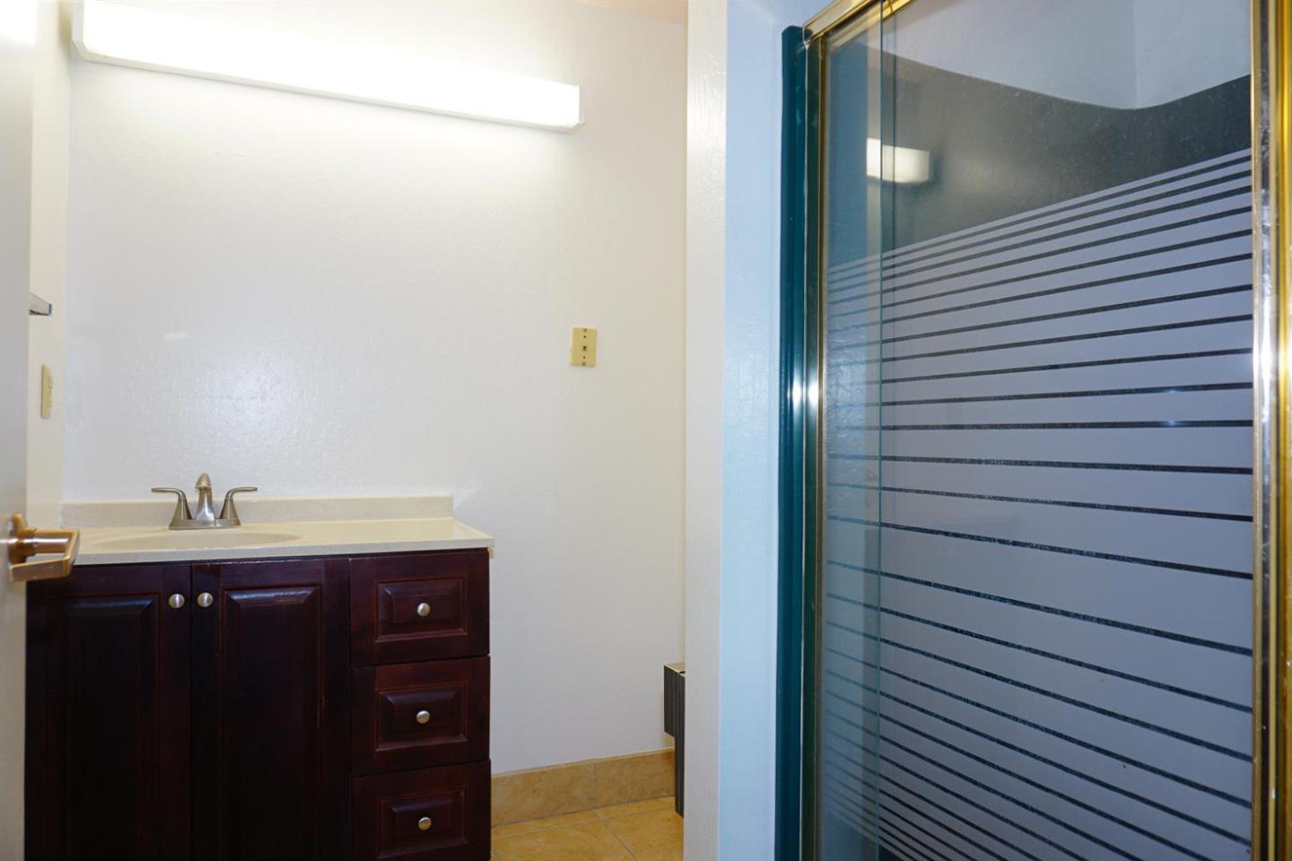 Detail Gallery Image 9 of 27 For 2114 Senter Rd #25,  San Jose,  CA 95112 - – Beds | – Baths