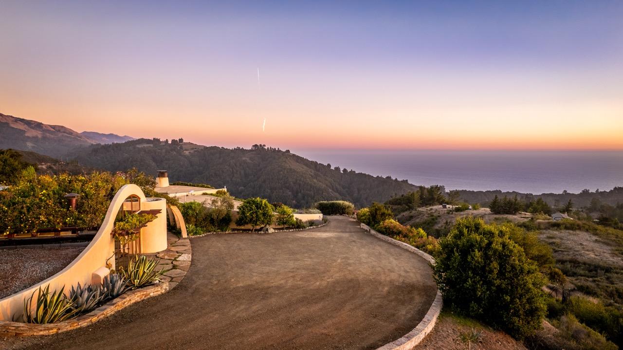 Detail Gallery Image 12 of 39 For 46304 Pfeiffer Ridge Rd, Big Sur Coast,  CA 93920 - 4 Beds | 4 Baths