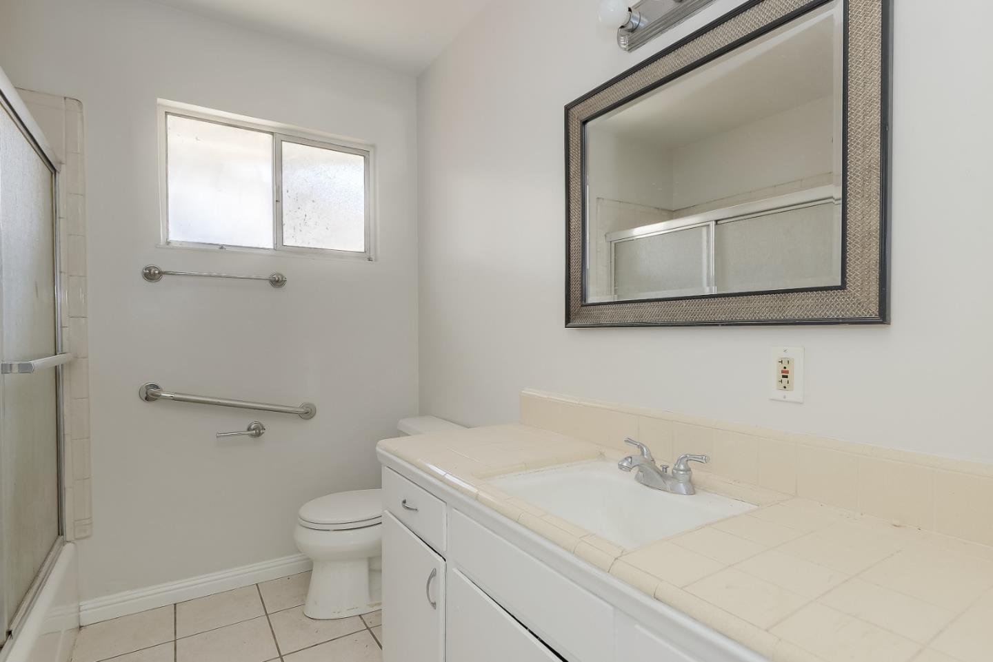 Detail Gallery Image 7 of 13 For 1029-1031 Nottingham Pl, San Jose,  CA 95117 - – Beds | – Baths