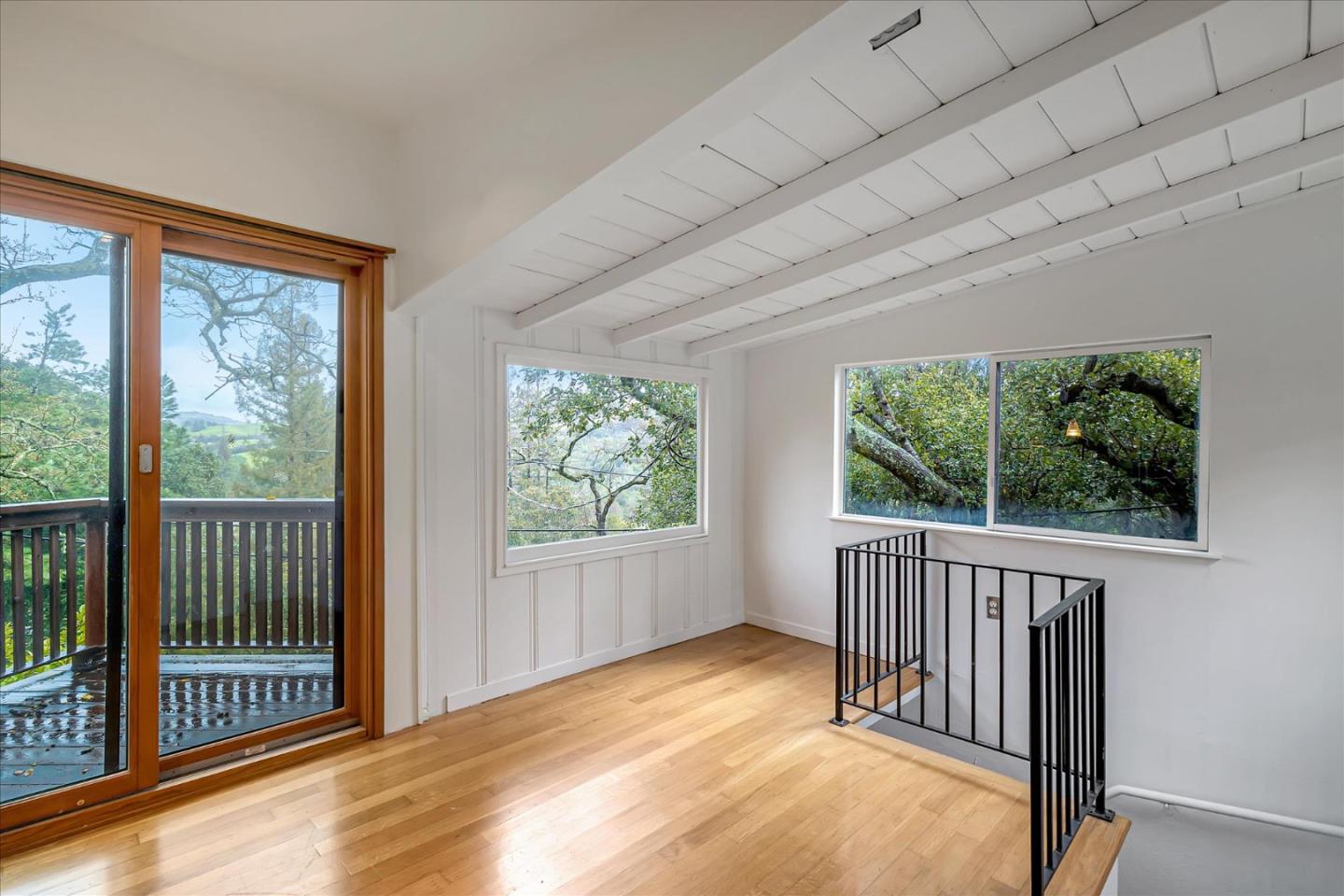 Detail Gallery Image 8 of 21 For 18 Monte Vista Rd, Orinda,  CA 94563 - 2 Beds | 2 Baths