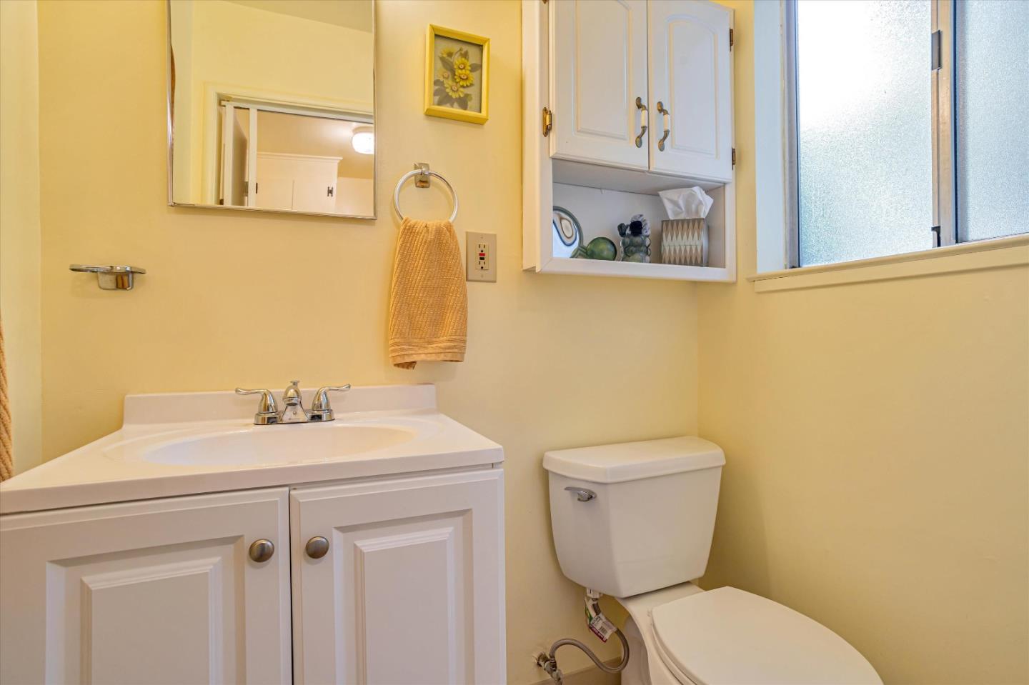 Detail Gallery Image 15 of 35 For 17290 Big Basin Way, Boulder Creek,  CA 95006 - 2 Beds | 1/1 Baths