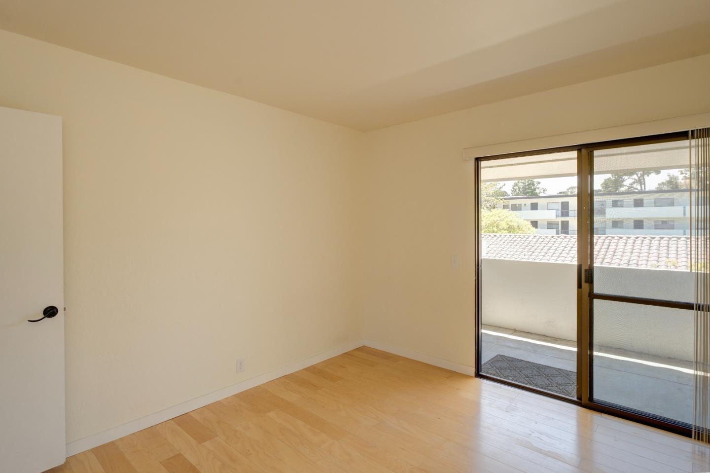 Detail Gallery Image 16 of 19 For 500 Glenwood Cir #434,  Monterey,  CA 93940 - 2 Beds | 2 Baths