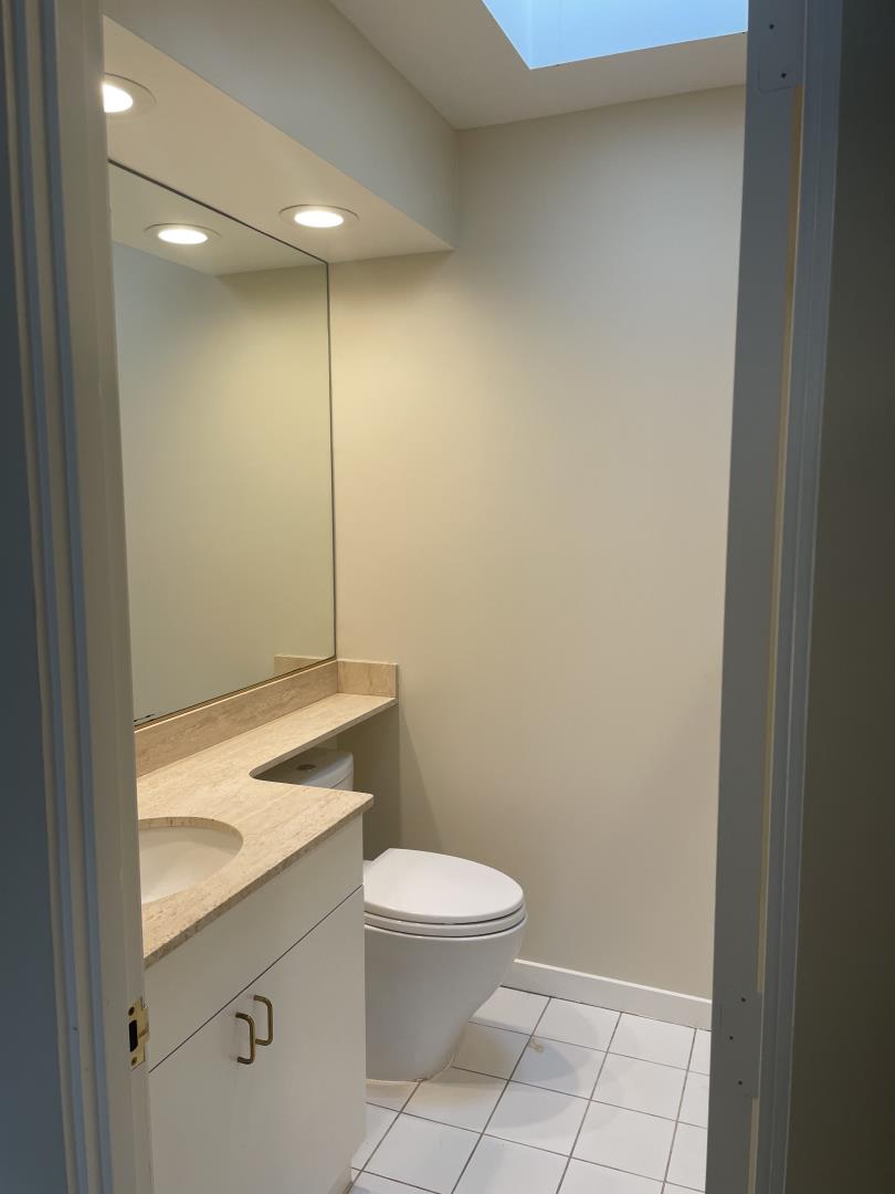 Detail Gallery Image 18 of 30 For 421 Chaucer St, Palo Alto,  CA 94301 - 3 Beds | 3/1 Baths