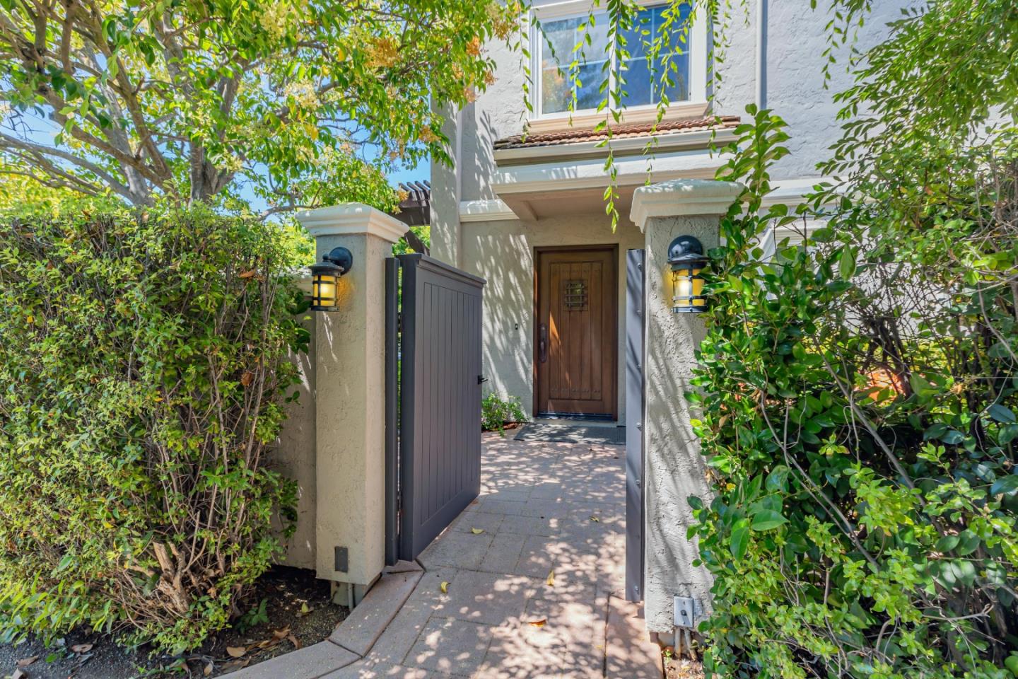 Detail Gallery Image 1 of 1 For 73 Cuesta Dr, Los Altos,  CA 94022 - 2 Beds | 1/1 Baths