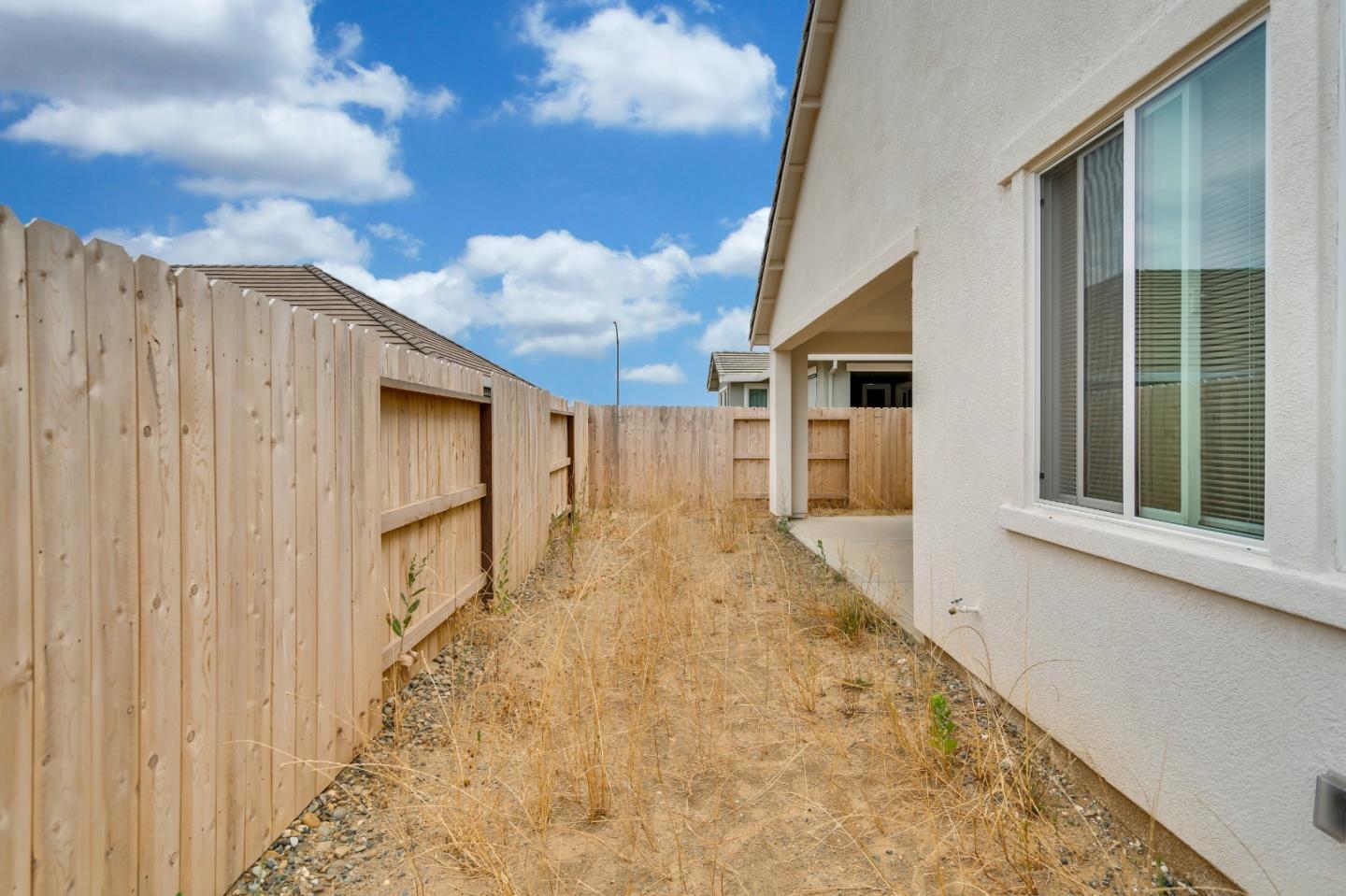 Detail Gallery Image 50 of 61 For 4304 Castle Crag St, Rancho Cordova,  CA 95742 - 4 Beds | 3 Baths