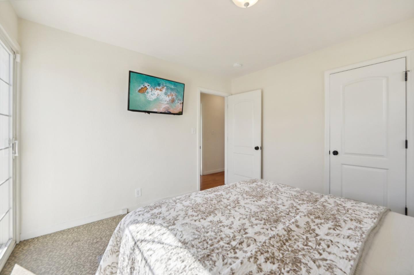 Detail Gallery Image 19 of 30 For 469 Cascade Rd, San Leandro,  CA 94577 - 3 Beds | 1 Baths