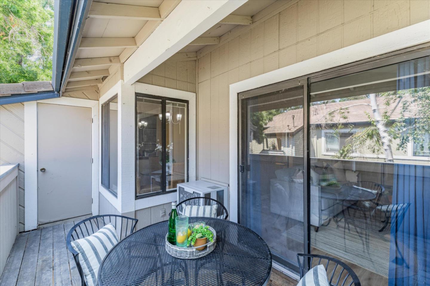 Detail Gallery Image 17 of 18 For 673 Yolo Ct, San Jose,  CA 95136 - 2 Beds | 2 Baths