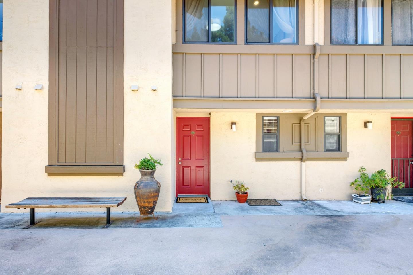 Detail Gallery Image 1 of 1 For 2040 Main St #118,  Santa Clara,  CA 95050 - 2 Beds | 2/1 Baths