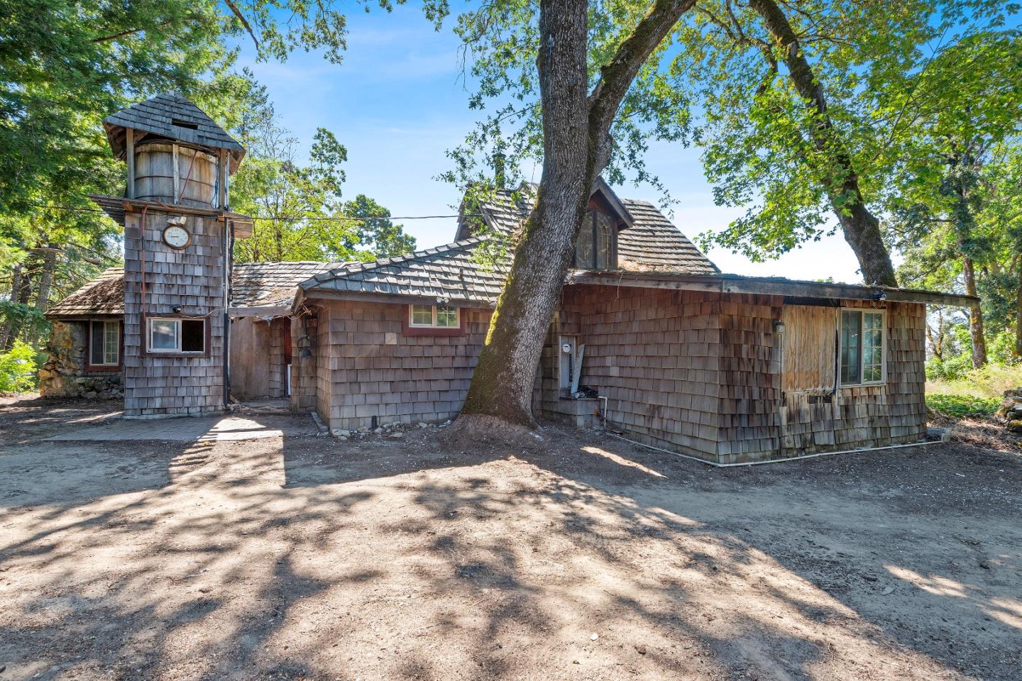 Detail Gallery Image 12 of 27 For 15901 Skyline Blvd, Los Gatos,  CA 95033 - 2 Beds | 1/1 Baths