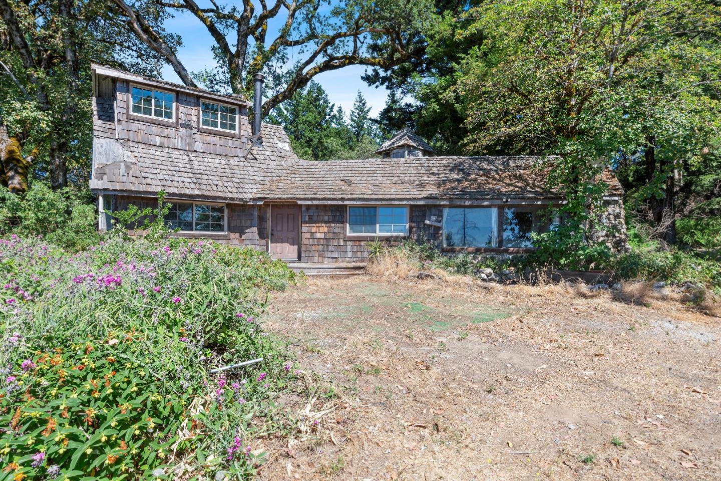 Detail Gallery Image 17 of 27 For 15901 Skyline Blvd, Los Gatos,  CA 95033 - 2 Beds | 1/1 Baths