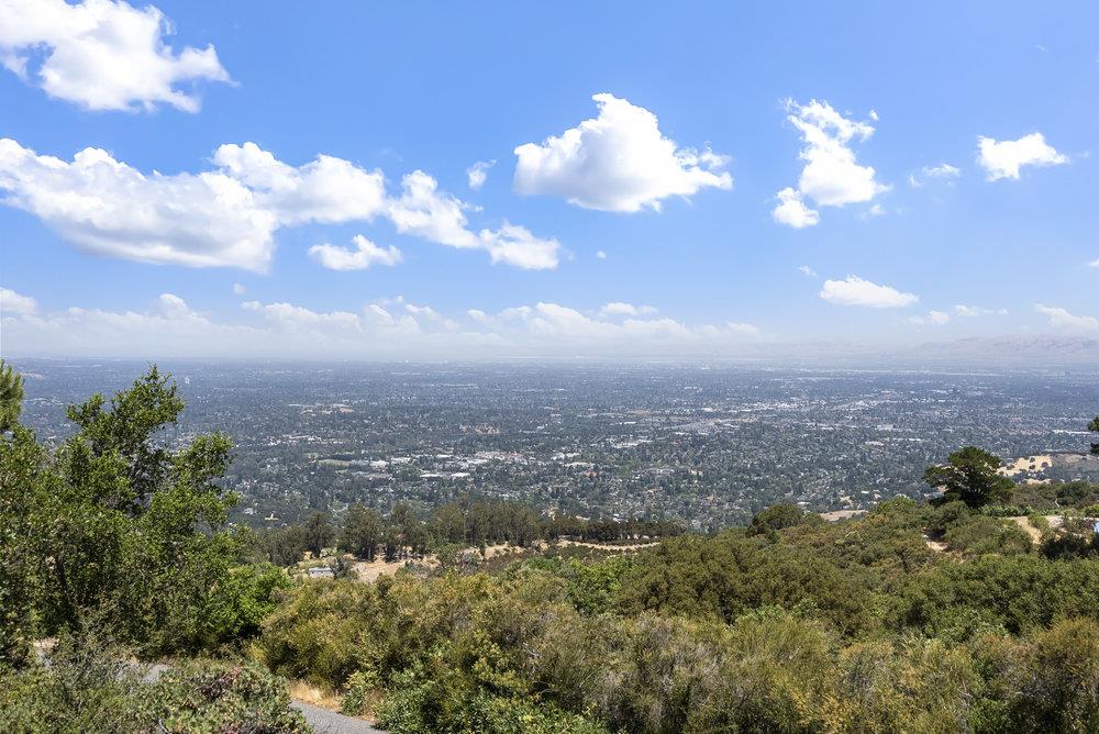 Detail Gallery Image 65 of 82 For 15355 Blackberry Hill Rd, Los Gatos,  CA 95030 - 3 Beds | 2 Baths